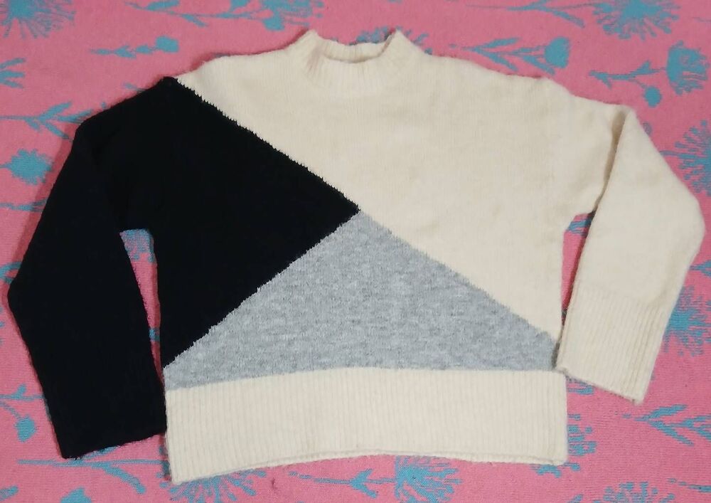 Zara womens medium mockneck alpaca wool sweater gray cream colorblock soft